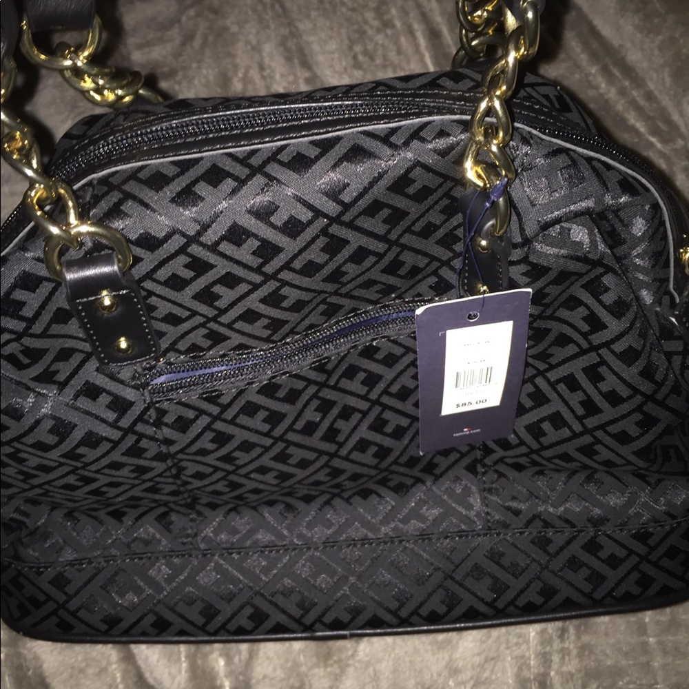 FLASH SALE‼️Tommy Hilfiger